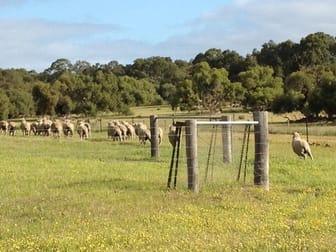 1307 Red Gully Road Gingin WA 6503 - Image 2
