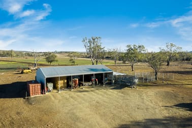 438 Aubigny-Crosshill Road Biddeston QLD 4401 - Image 3
