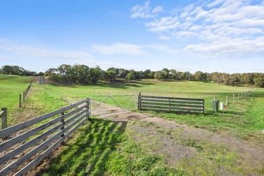 Lot 8 Buninyong Mt Mercer Rd Durham Lead VIC 3352 - Image 1