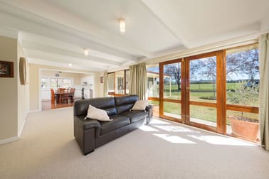 Click to view all images 104 Newton Road Mullengandra NSW 2644 - Image 2