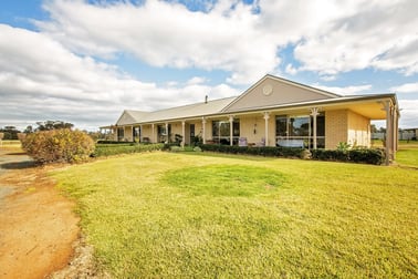 399 Twenty Four Lane Moama NSW 2731 - Image 2