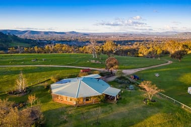 177 McGaffins Road West Wodonga VIC 3690 - Image 1
