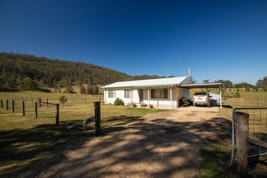 28 Saggers Creek Road Stroud NSW 2425 - Image 1