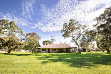 555 Mail Bridge Road Kingston Se SA 5275 - Image 2