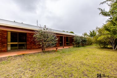 Click to view all images 45 Jenners Road Forge Creek VIC 3875 - Image 2