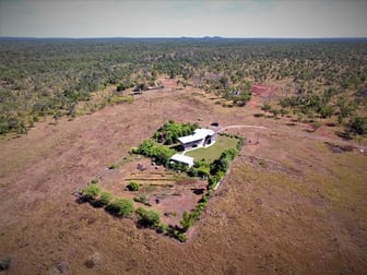 81 Gory Rd Katherine NT 0850 - Image 2