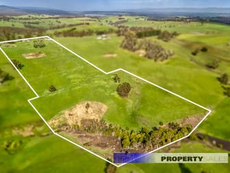 122 Paynters Road Hill End VIC 3825 - Image 2