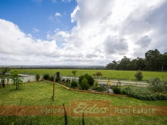 31 Sears Close Upper Capel WA 6239 - Image 1