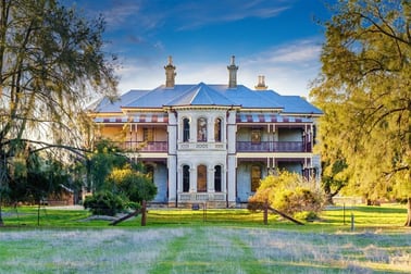 'Fairfield' 3210 Murray Valley Highway Rutherglen VIC 3685 - Image 3
