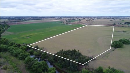2/172 Mittons Road Bairnsdale VIC 3875 - Image 1