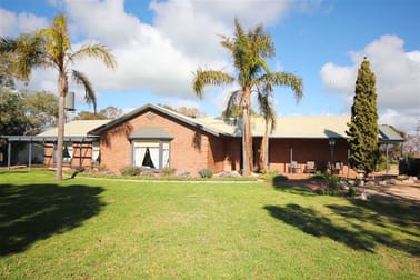 2563 Cutline Road Hardwicke Bay SA 5575 - Image 3