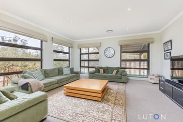 32 Lever Place Royalla NSW 2620 - Image 3