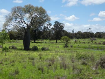 955 Red Hill Road Chinchilla QLD 4413 - Image 2