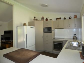60 Taunton Road Euleilah QLD 4674 - Image 3