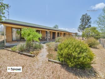 135 Whitehouse Lane Tamworth NSW 2340 - Image 1