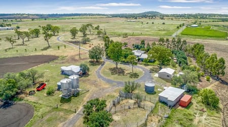 68 Schick Road Pittsworth QLD 4356 - Image 2