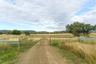 'Warrenella' Yarramanbully Road Tamworth NSW 2340 - Image 2