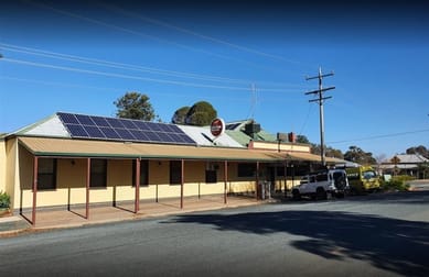 32 Livingstone Street Mathoura NSW 2710 - Image 2