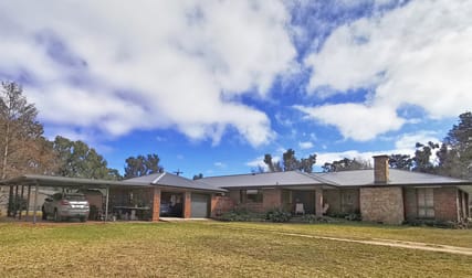 214 Caves Rd Stanthorpe QLD 4380 - Image 3