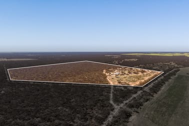 Click to view all images 14 Stoneman Road Bowhill SA 5238 - Image 1