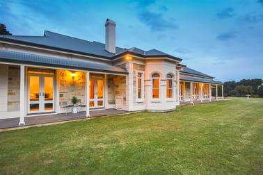 395 Carey Gully Road Mount George SA 5155 - Image 2