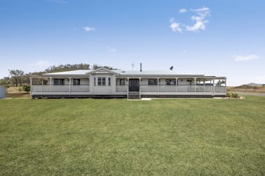 27 Gerald Lane Greenmount QLD 4359 - Image 2