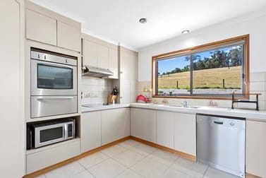 8 Butts Hill Road Gormandale VIC 3873 - Image 2