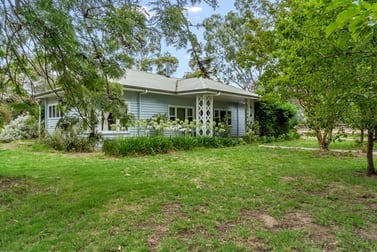10 Dudley Road Euroa VIC 3666 - Image 2