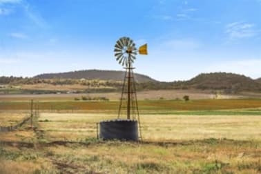 2 Bank Road Felton QLD 4358 - Image 2