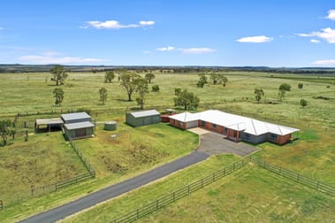 34 Gowrie Mountain School Road Kingsthorpe QLD 4400 - Image 1