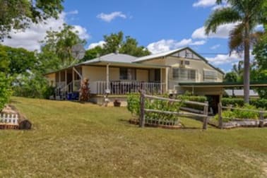 Click to view all images 122 Rocks Road Pie Creek QLD 4570 - Image 3