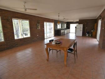 669 Diamond Hill Road Rosedale QLD 4674 - Image 2