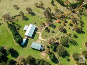 212 West Lynne Road Jindabyne NSW 2627 - Image 1
