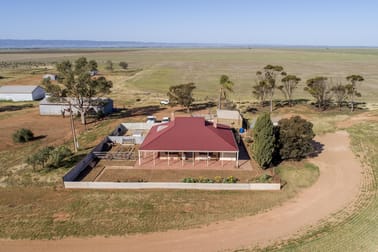 1932 Davis Rd Pirie East SA 5540 - Image 1