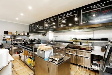 124 Sheriffs Road Morphett Vale SA 5162 - Image 2