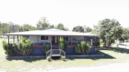 Click to view all images INVESTMENT OPPORTUNITY Chinchilla QLD 4413 - Image 1