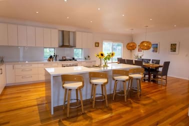 Click to view all images 265 Newlands Road East Newlands WA 6251 - Image 3