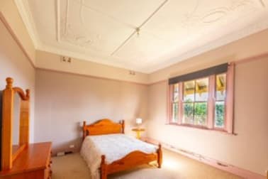 Click to view all images 5 Ploughmans Lane Orange NSW 2800 - Image 3