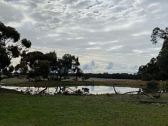 Cnr Rasmussens & Bagshot- Whirrakee Rd Kamarooka VIC 3570 - Image 2