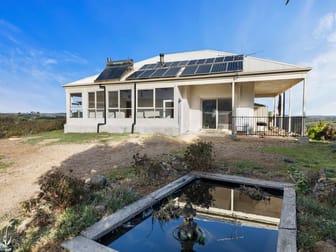 25 Lemarne Road Broadford VIC 3658 - Image 2