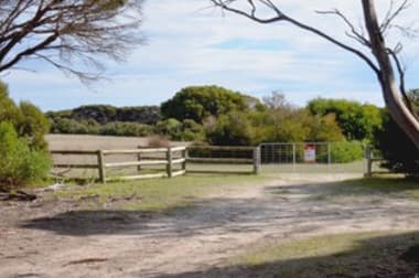 Lot 10 NORTH CAPE ROAD Bay Of Shoals SA 5223 - Image 2