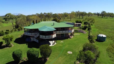 Click to view all images 194 Kerr Road Allora QLD 4362 - Image 3