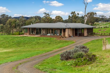 Click to view all images 330 Sugarloaf Creek Road Broadford VIC 3658 - Image 3