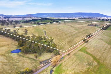 CA 8 Boundary Road Woodend North VIC 3442 - Image 2