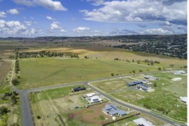 'Brooklea' 167 Storeys Road Cutella QLD 4352 - Image 2