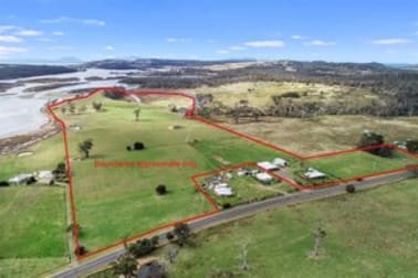 10282 Tasman Highway Little Swanport TAS 7190 - Image 1