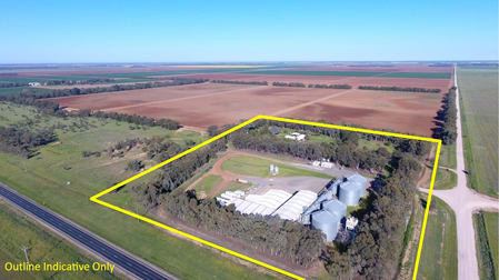 17 Jim Cattanach Road Darlington Point NSW 2706 - Image 2