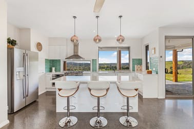 Click to view all images 60 Woodlands Place Upper Plenty VIC 3756 - Image 1