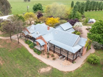 250 Oxley-Meadow Creek Road Oxley VIC 3678 - Image 2