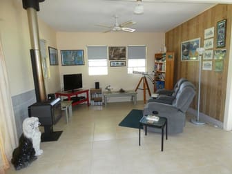 272 Taunton Road Euleilah QLD 4674 - Image 3